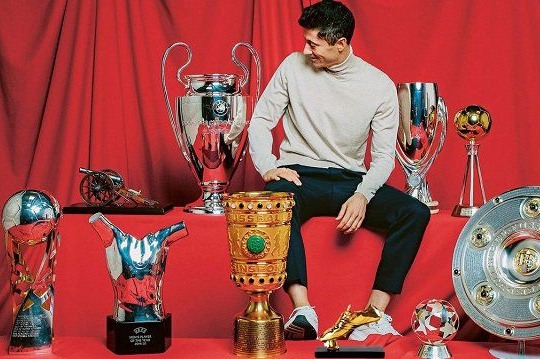 مهاجم لهستانی مونيخیها روزهای جشن و قهرمانی هنوز ادامه دارد