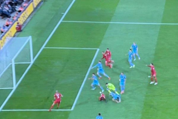  خطری که از بیخ گوش منچسترسیتی گذشت؛ فرصت‌سوزی فابینیو یا تکل دیدنی