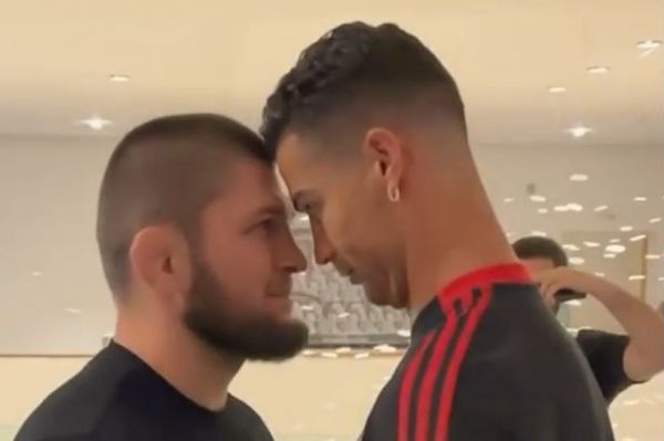  عکس؛ دیدار صمیمانه رونالدو و حبیب با شوخی‌هایی عجیب و غریب؛ شاخ به شاخ
