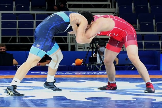 مسابقات جهانی کشتی فرنگی مختاری راهی یک هشتم شد