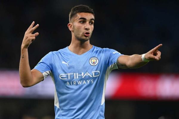  واکنش ستاره منچسترسیتی به شایعات پیوستنش به بارسلونا