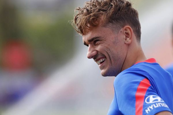  تیم رویایی گریزمان در فیفا 22؛ بدون مسی و امباپه و با حضور باجو