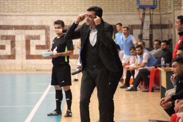 کشاورز در حال حاضر به صدرنشینی فوتسال توجهی نداریم