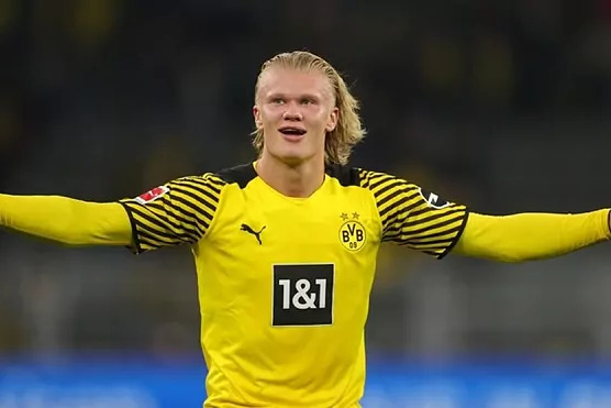 احتمال رفتن هالند به بارسلونا وجود دارد