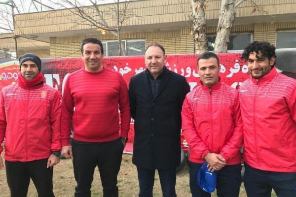  پایان مهلت یک ماهه برای پرداخت مطالبات مربی ایتالیایی  پنجره نقل و انتقالات پدیده بسته می شود