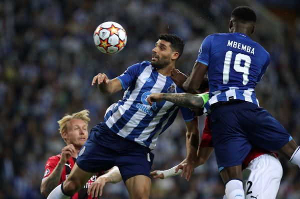 بررسی عملکرد طارمی مقابل میلان موقعیتهای از دست رفته ستاره ایرانی