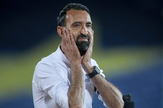 عنایتی هوادار تیم دست و پا بسته ای نیست پنالتی استقلال درست نبود