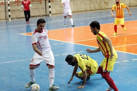 لیگ برتر فوتسال صدرنشینی مس با شکست فرش آرا پیروزی پرگل سپاهان مقابل زندی بتن