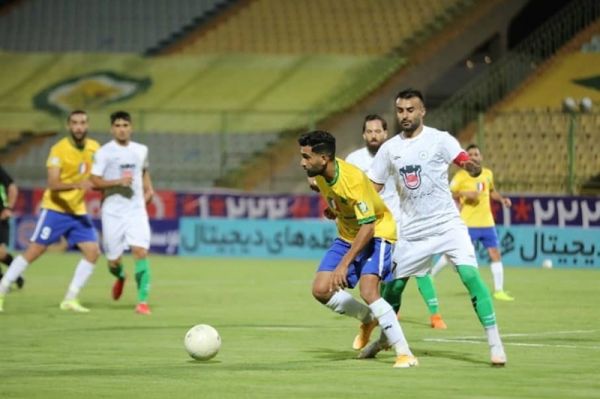  ابراهیم‌زاده  حریف سرسختی برای استقلال خواهیم بود  بازوبند کاپیتانی ذوب‌آهن امانتی در دست من است