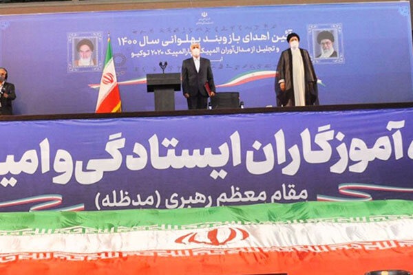 سجادی در مراسم تقدیر از مدال آوران بانوان ورزش ایران شگفتیساز شدند در ورزشگاهها را باز میکنیم