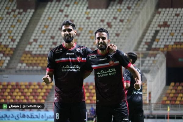  عکس نوشت  آسمان اهواز در تسخیر پرسپولیس