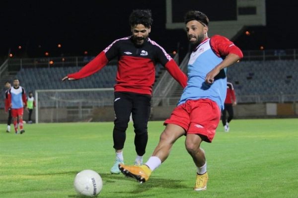  ناصری  به تمام بازی‌ها به چشم فینال نگاه می‌کنیم  بازی با استقلال برای هواداران تراکتور مهم است