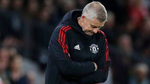 افشاگری تایمز درگیری بازیکنان و مربیان منچستر پس از بازی با لسترسیتی