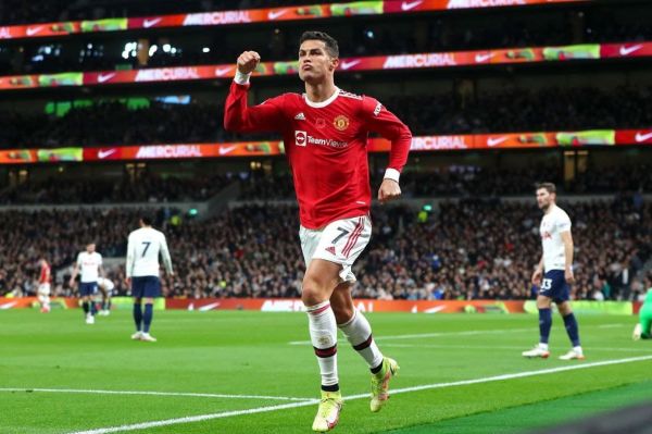 پیروزی مقتدرانه منچستریونایتد مقابل تاتنهام با درخشش رونالدو؛ شیاطین برمیگردند