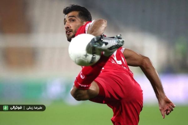  عکس نوشت  وحید امیری و باز هم پاس گل