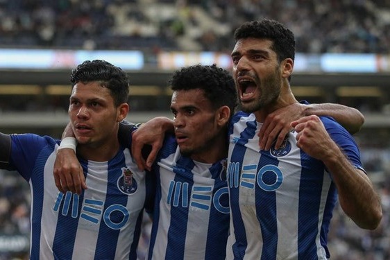 در دربی پورتو طارمی و بیرانوند چه کردند عکس