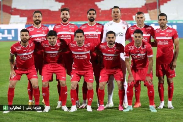  استقبال طرفداران پرسپولیس در اراک