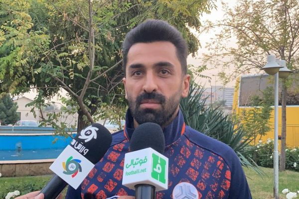 طهماسبی خدا را شکر که سالم از زمین بیرون آمدیم گل پرسپولیس را نعمتی نزد