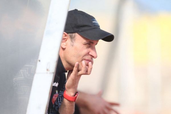 توصیه به یحیی گلمحمدی؛ تغییر سیستم و استفاده از 3 مدافع