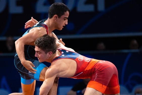 کشتی آزاد زیر ۲۳ سال جهان یک طلا در انتظار ایران ۳ ملیپوش به گروه بازندهها رفتند