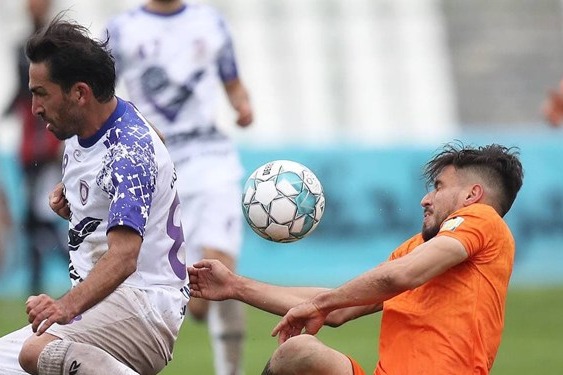  لیگ یک  توقف مس کرمان مقابل ماشین سازی  پیروزی قاطع قشقایی در روز تساوی خیبر