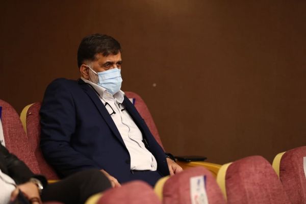 آجرلو از پیشکسوتان استقلال تجلیل میکند