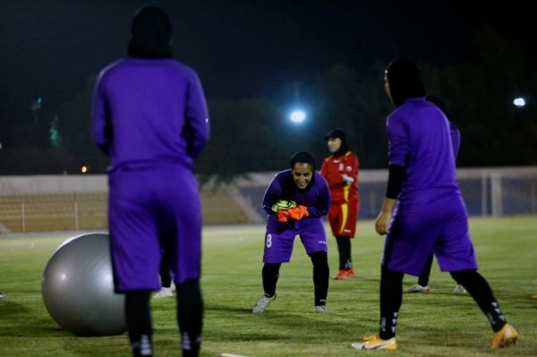  گزارش تصویری  تمرین تیم ملی بانوان در جزیره کیش