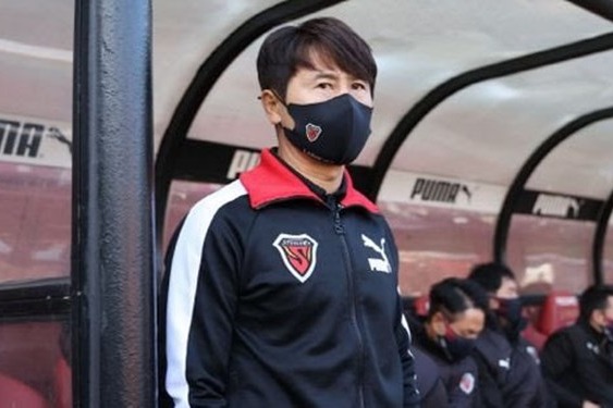 خط و نشان سرمربی پوهانگ استیلرز برای سعودیها