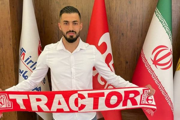  رضا دهقانی به تراکتور پیوست