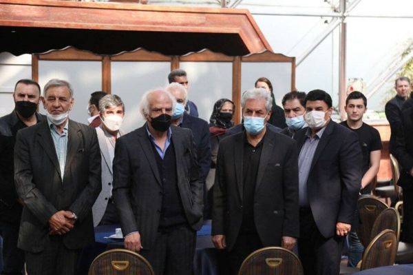  بزرگانی که در همایش استقلال غایب بودند