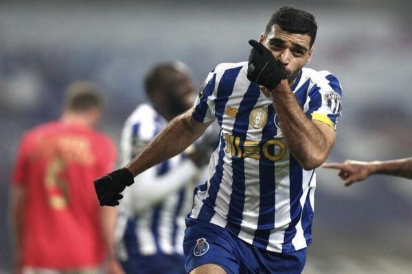 پست اینستاگرامی پورتو برای طارمی؛ ستارهای سلفی گرفت و ماه مجلس شد