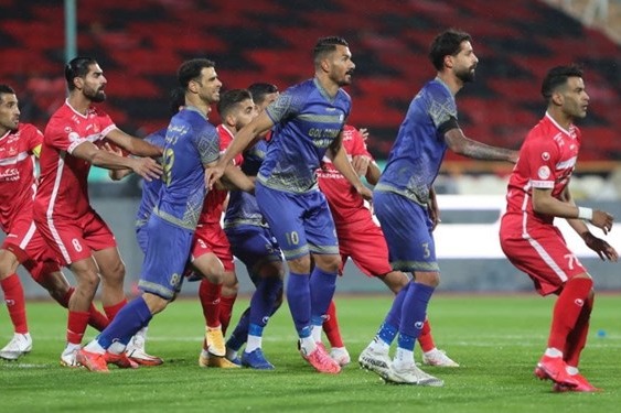 دوری طولانیمدت مهاجم گلگهر به خاطر برخورد با مدافع پرسپولیس