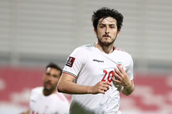 حاشیه بازی لبنان و ایران مصدومیت خلیل زاده و اعتراض آزمون به داور