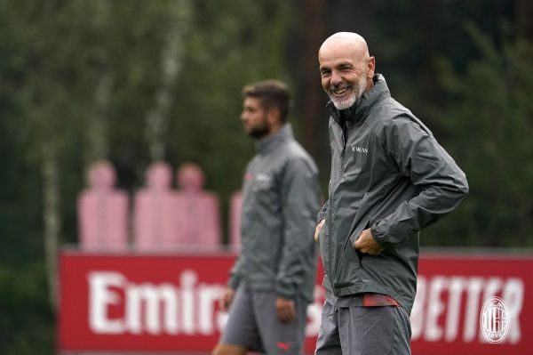 میلان در آستانهی تمدید فوری یک قرارداد با هدف کسب اولین جام پیولی