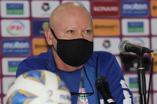  هاشک  برابر امارات منطقی بازی می‌کنیم