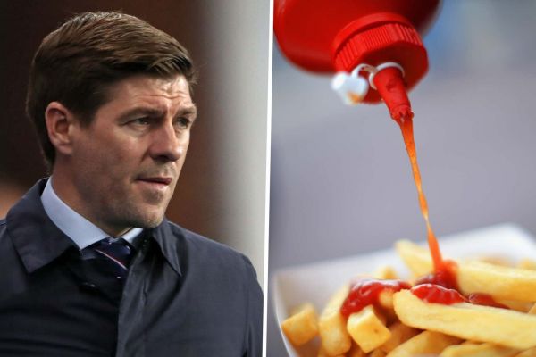  اولین اقدام اسطوره لیورپول در استون‌ویلا؛ حق خوردن سس کچاپ را ندارید