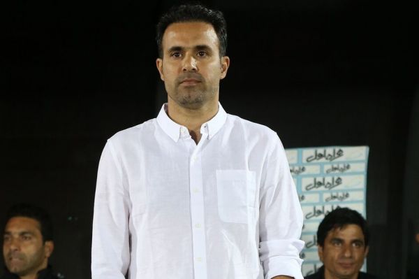 نصرتی وضعیت پرسپولیس، بحرانی نیست تغییر سیستم نیاز به زمان دارد