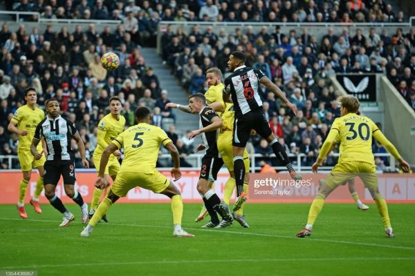  تک امتیاز یاران قدوس در بازی جذاب انگلیس