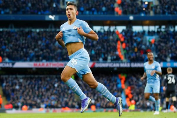  پیروزی مقتدرانه سیتیزن‌ها و حفظ فاصله با چلسی