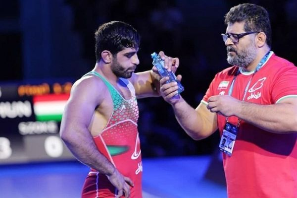 دعوت آمریکاییها از قهرمان کشتی فرنگی ایران