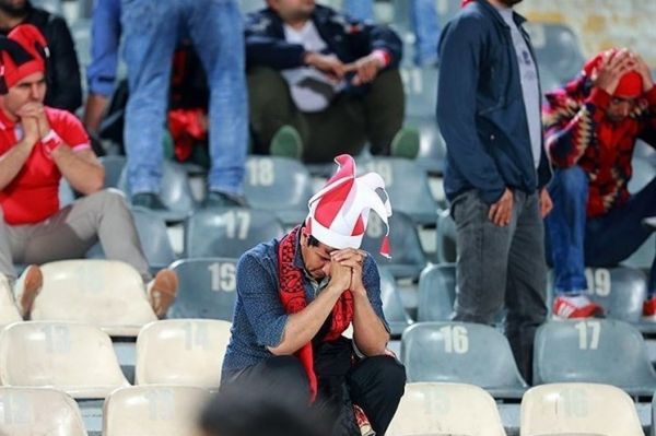 گزارش تسنیم بلیت ۱۰۰ هزار تومانی برای حضور در ورزشگاه عجیبتر از قیمت پراید هر چقدر پول بدی، آش نمیخوری