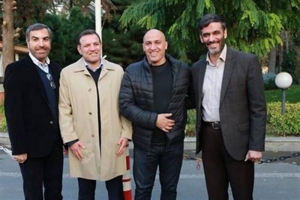 توضیح کیشمس در خصوص حضور عزیزی خادم در اردوی صنعت نفت پیش از بازی با پرسپولیس