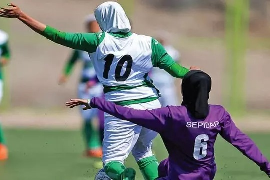  ذوب آهن اصفهان 4 - کیان نیشابور صفر  طوفان گاندوها در روز گلزنی الهام فرهمند