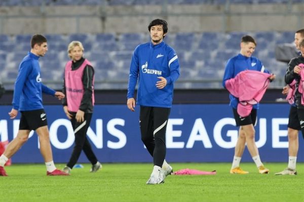  بازگشت آزمون به تمرینات گروهی زنیت