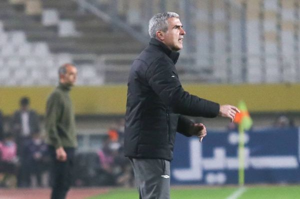 تمجید سایت کروات از سرمربی جدید تراکتور سولدو در ایران معجزه کرد عکس