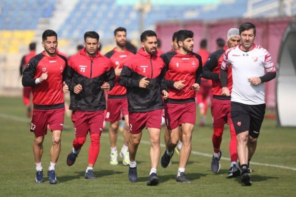 استوری مشترک پرسپولیسیها برای گلایه از مشکلات مالی