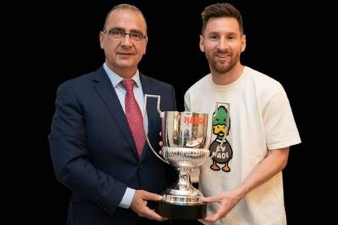  لیونل مسی و دریافت هشتمین پی‌چی‌چی  اتلتیکویی‌ها جوایز را درو کردند