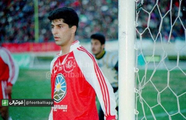  نوستالژی  نهم آذرماه سالروز تولد زنده یاد مهرداد میناوند