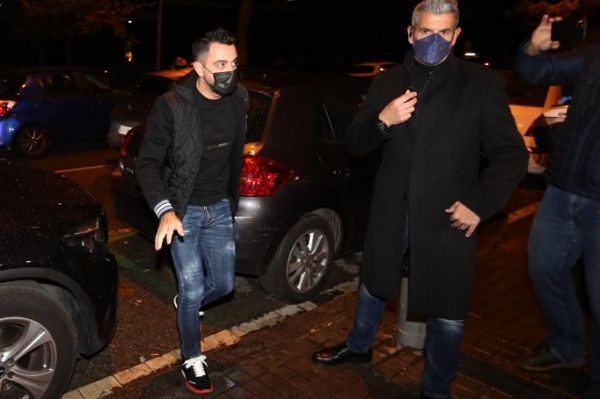 عکس؛ مهمانی شام ژاوی و بازیکنان بارسلونا به حساب پدری