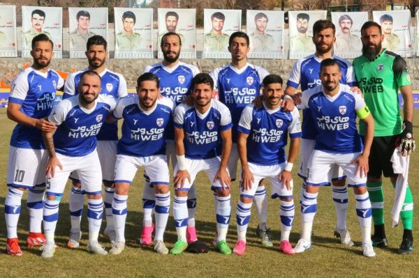 سوال روز؛ هوادار تا نیم فصل در کرج بازی میکند